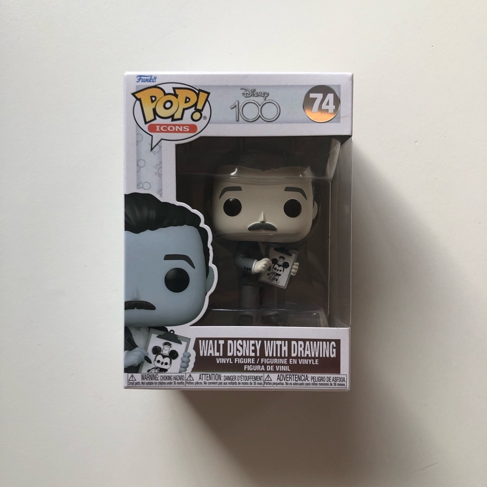 Walt Disney with drawing funko pop